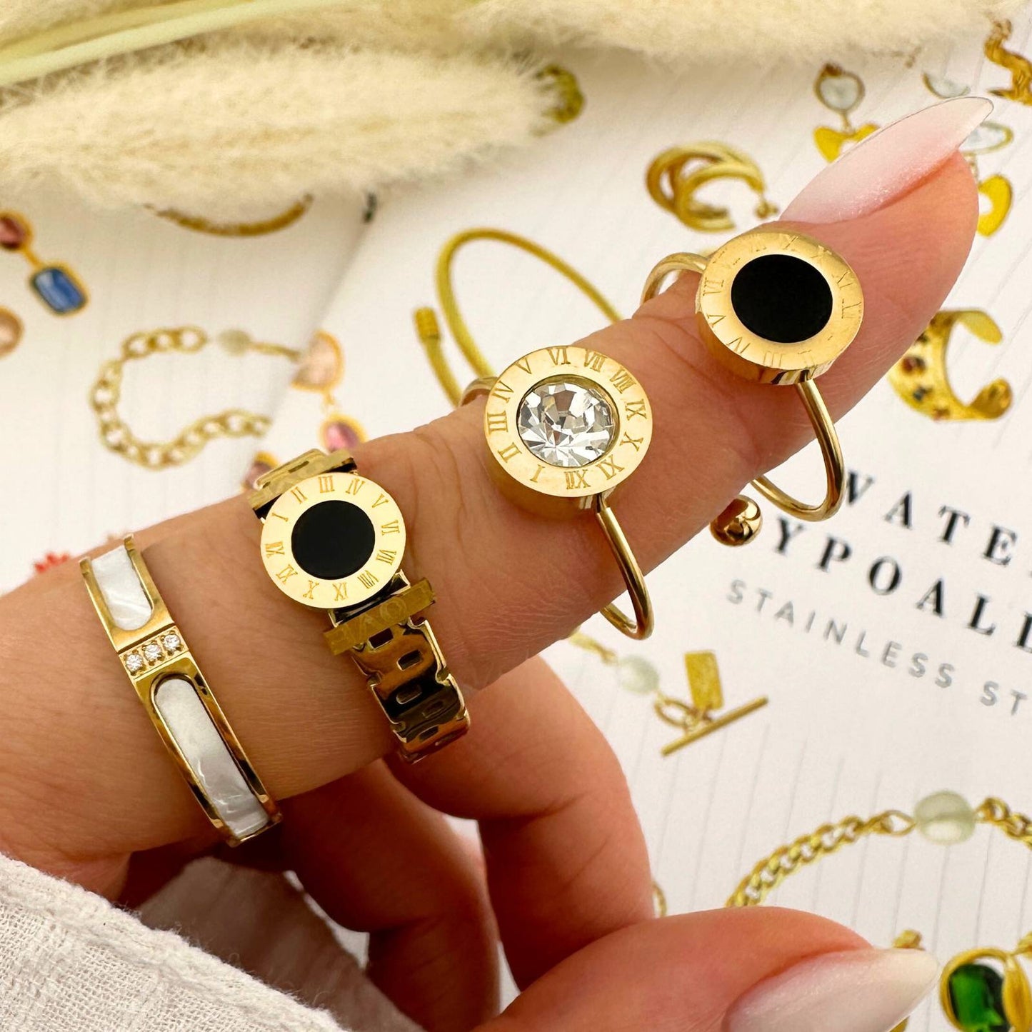 Vergoldeter Edelstahl Finger Ring mit weißem Emaille & Zirkonia – Wasserfest, Hypoallergen, Anlaufbeständig