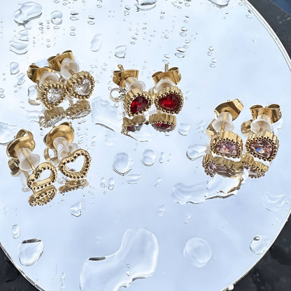 18K Goldplattierte Edelstahl Herzförmige Ohrringe mit rote Herz